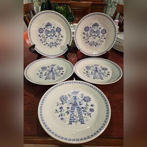 5 Figgjo Flint Lotte 9 1/2"  Dinner Plates